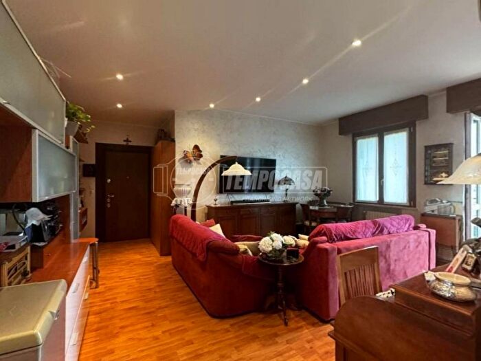 Appartamento quadrilocale in vendita in Viale Italia, San Bernardo Olmo, Lodi
