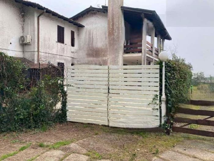 Appartamento quadrilocale in vendita in Viale Raffaello Sanzio, Lido di Spina, Comacchio