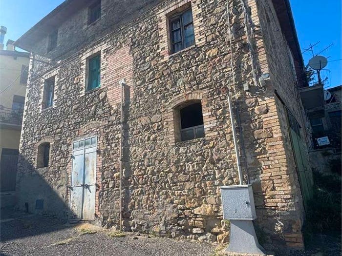 Casa con 5 locali in vendita in Pozzo, Gualdo Cattaneo