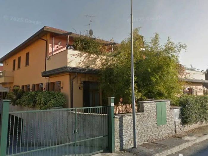 Casa in vendita in Via Monte San Primo, Centro, Arosio