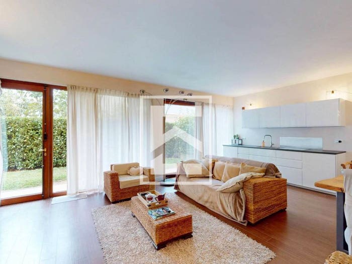 Appartamento trilocale in vendita in Viale Agello, Rivoltella, Desenzano del Garda