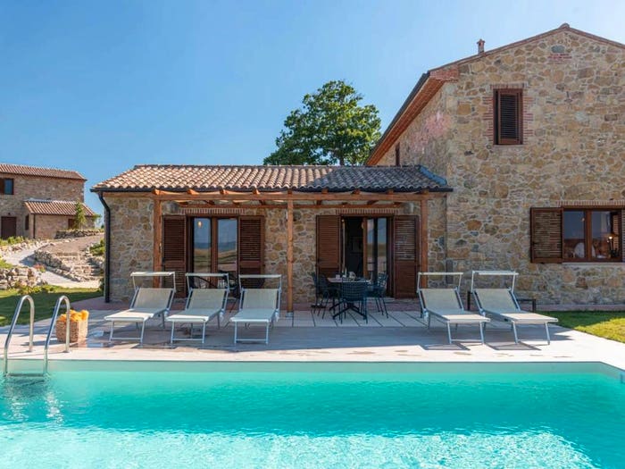 Casa quadrilocale in vendita in Montecatini Val di Cecina