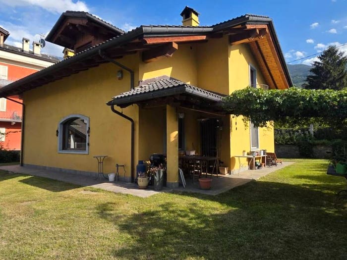 Casa con 6 locali in vendita in Frazione Pont Suaz, Pont Suaz Ampaillant, Charvensod