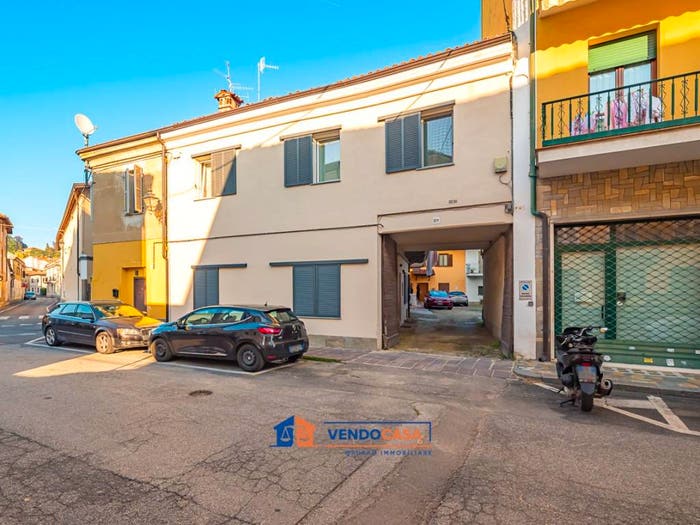 Appartamento bilocale in vendita in Via Vittorio Emanuele II, Centro, Bra