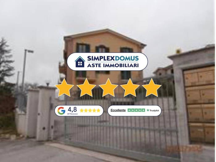 Appartamento con 5 locali in vendita in Contrada Palombara, Piane Di Montegiorgio, Montegiorgio