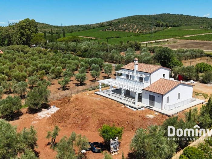 Casa con 6 locali in vendita in Strada Barucola, Capalbio