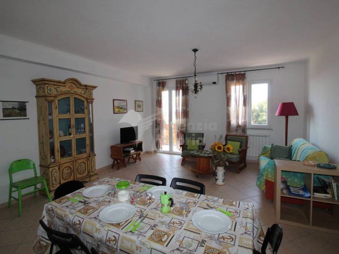 Appartamento quadrilocale in vendita in Via Magnone, Centro, Ceriale