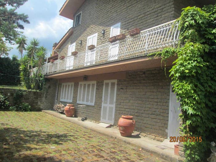 Casa con 6 locali in vendita in Via Prati del Ponte, Manziana