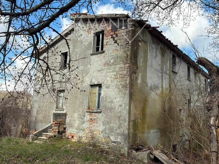 Casa quadrilocale in vendita in Centro, Gubbio