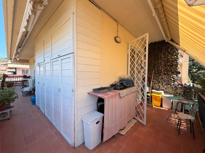 Appartamento trilocale in vendita in Via Nuova, Centro, Calenzano