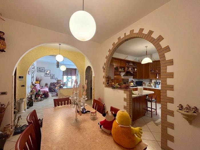Appartamento con 6 locali in vendita in Centro, Lanciano