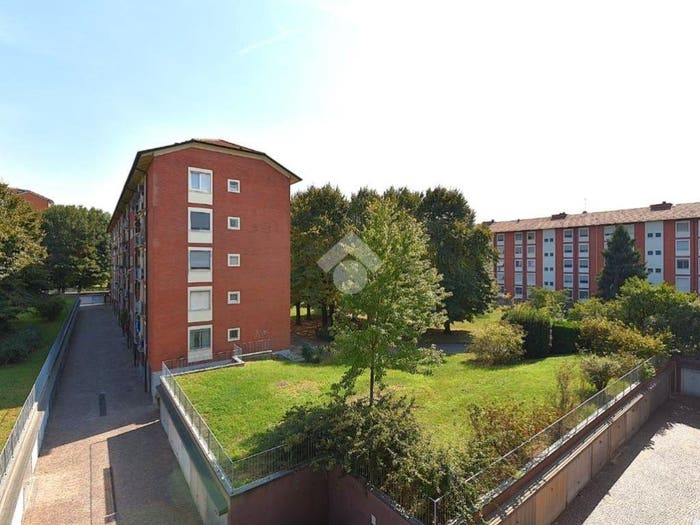 Appartamento quadrilocale in vendita in Via Abelardo Pecorini, Quartiere Forlanini, Milano