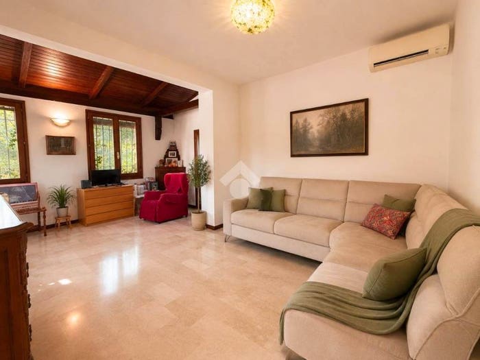 Casa quadrilocale in vendita in Via Pinosa, Brembo Mariano, Dalmine