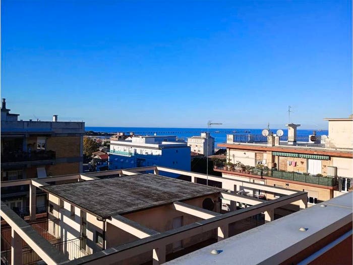 Appartamento con 5 locali in vendita in Via Fratelli Rosselli No Number, Centro, Falconara Marittima