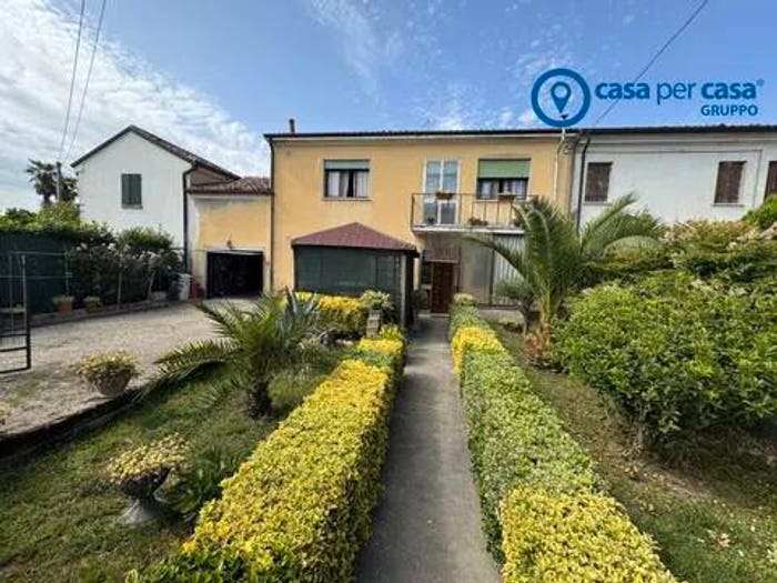 Casa con 5 locali in vendita in Via Bosco Del Monaco, Bosaro