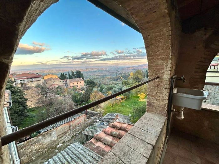 Casa con 6 locali in vendita in Della Repubblica, Centro, Chianni