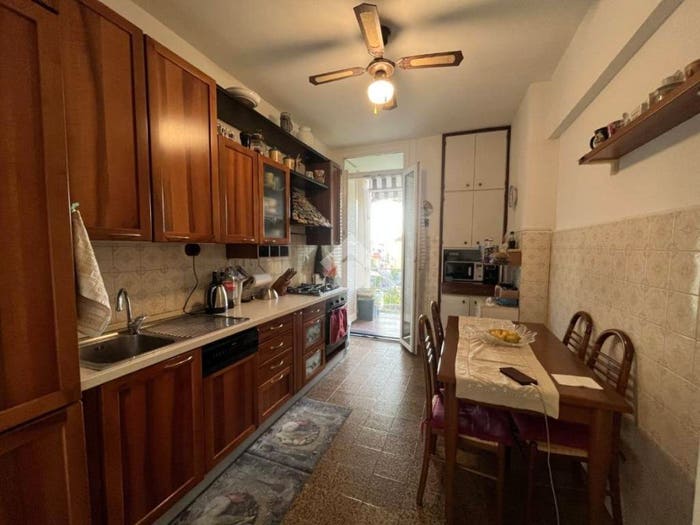 Appartamento con 5 locali in vendita in Traversa di Via Aurelia, Centro, Sestri Levante