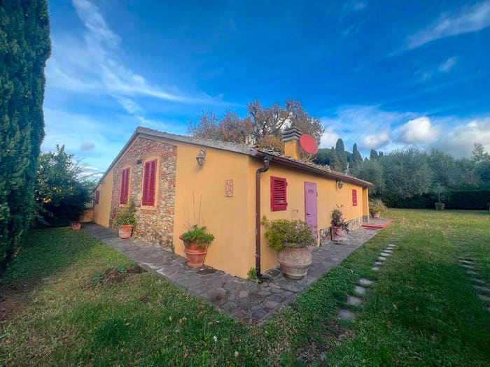 Casa con 6 locali in vendita in Strada Provinciale Accattapane, Castagneto Carducci