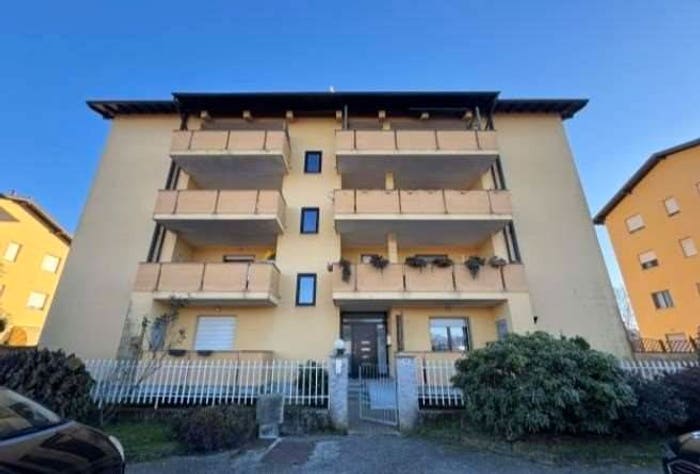 Appartamento con 5 locali in vendita in Via Mora e Gibin Borgomanero NO Italia, Centro, Borgomanero