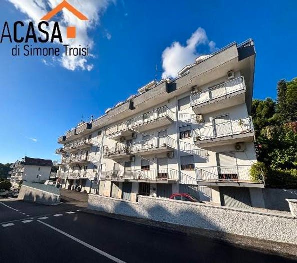 Appartamento trilocale in vendita in Via Francesco Vecchione, Centro, Cava de' Tirreni