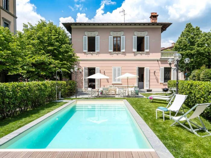 Casa con 6 locali in vendita in Viale IV Novembre, MontecatiniTerme