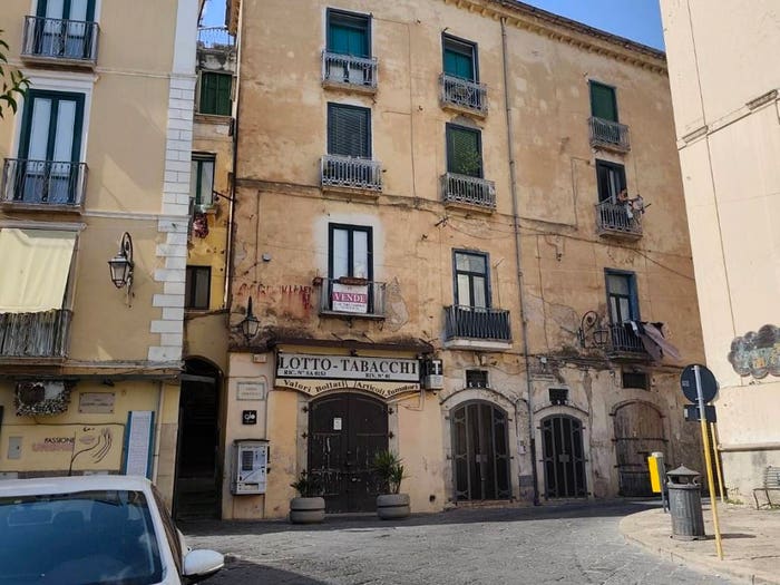 Appartamento trilocale in vendita in Via Magna Grecia, Centro, Eboli