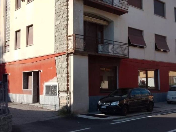 Appartamento con 5 locali in vendita in Via Novembre, Centro, Chiuro