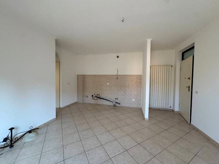 Appartamento trilocale in vendita in Via Pietro Nenni, Centro, Montaione