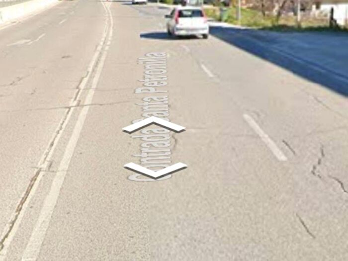 Appartamento quadrilocale in vendita in Contrada Santa Petronilla, Centro, Fermo