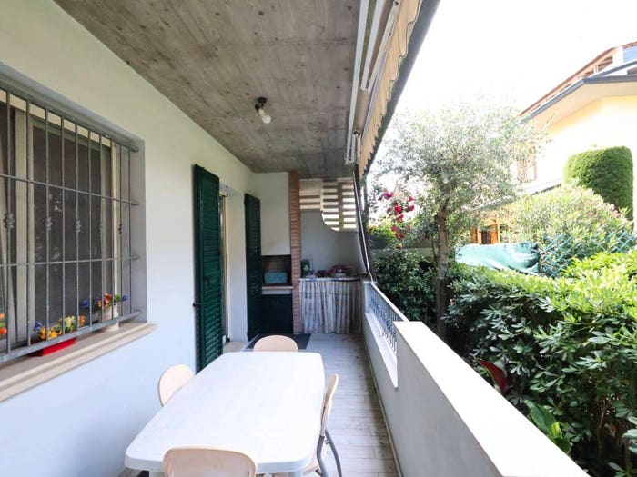 Casa quadrilocale in vendita in Via Caduti per la Libertà, Pinarella, Cervia