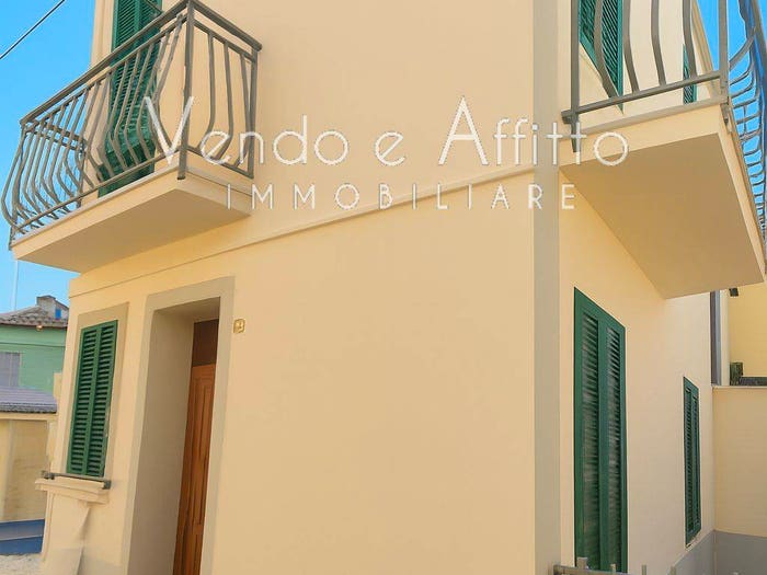 Casa quadrilocale in vendita in Montenero di Bisaccia