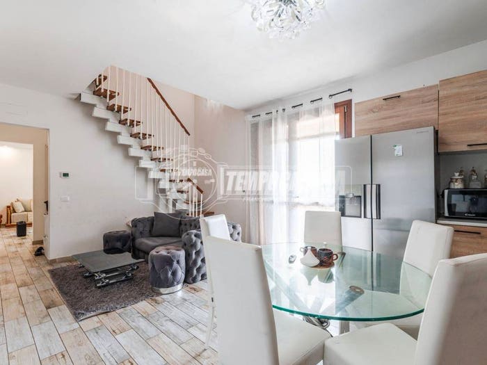 Appartamento quadrilocale in vendita in Via Lavinia Fontana, Centro, Malalbergo