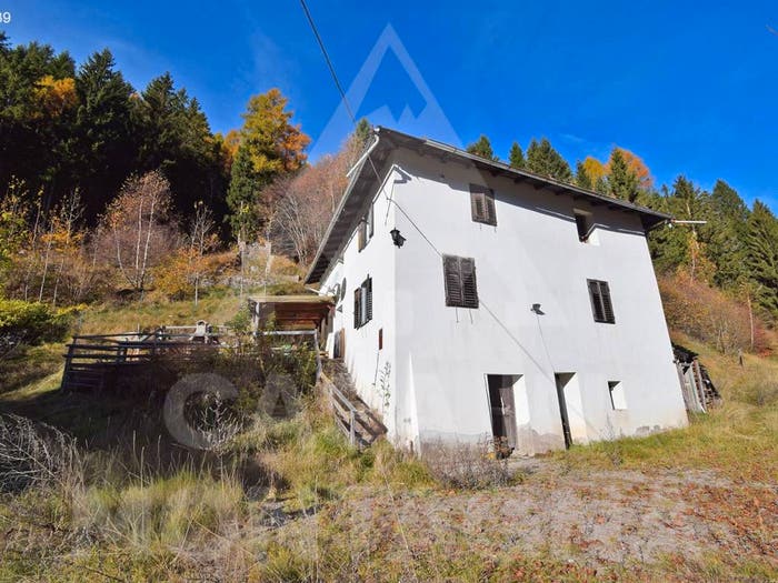 Casa quadrilocale in vendita in Via Giovanni Prati, Bedollo