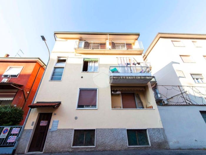 Appartamento monolocale in vendita in Via Ugo Foscolo, Centro, Cesano Boscone