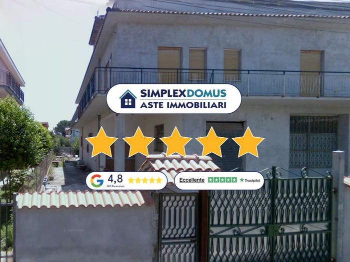 Appartamento con 6 locali in vendita in Via Polverigi, Corcolle, Roma
