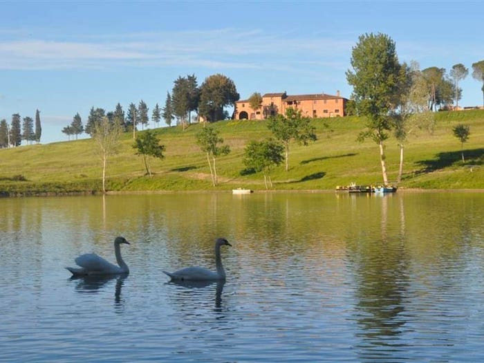 Casa con 6 locali in vendita in Peccioli