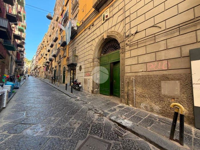 Appartamento monolocale in vendita in Via Giuseppe Piazzi, San Carlo All'Arena, Napoli