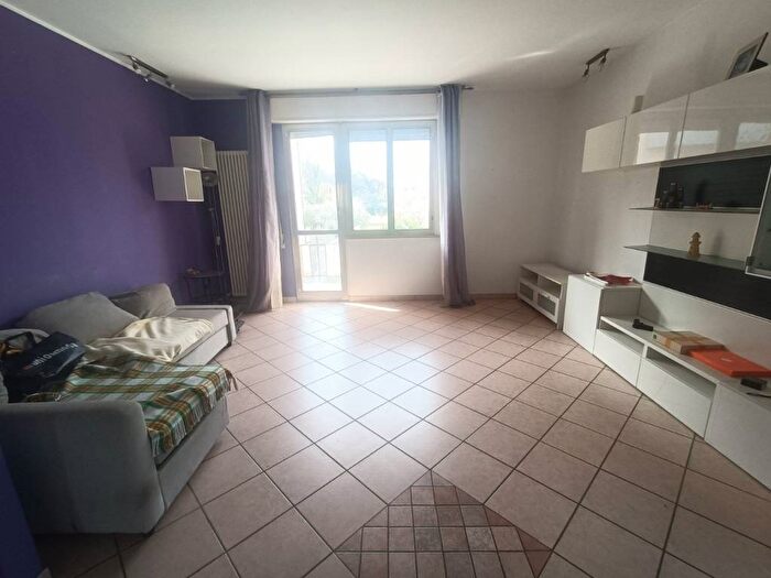 Appartamento con 5 locali in vendita in Via Giosuè Borsi, Villa Fastiggi, Pesaro