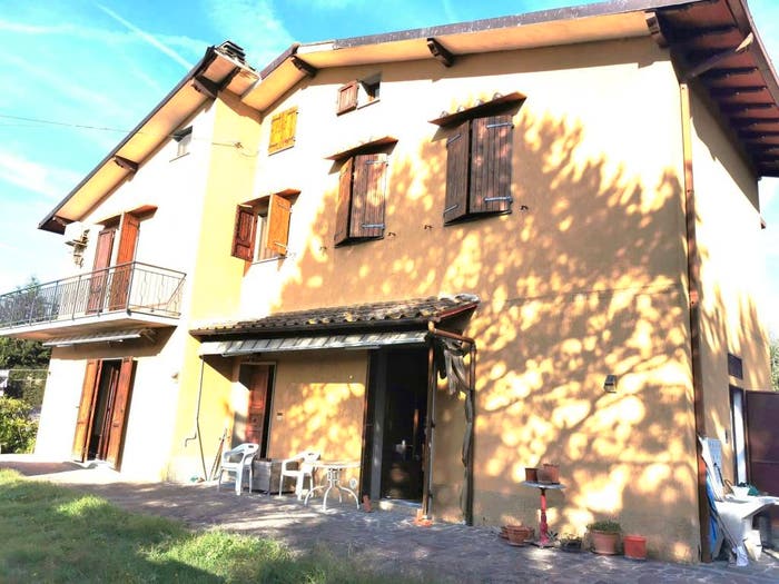 Appartamento quadrilocale in vendita in Piazza Dante Alighieri, Centro, Borgo San Lorenzo