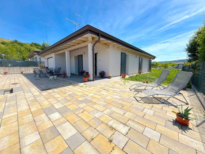 Casa quadrilocale in vendita in Via D Manfredi, Taneto, Gattatico