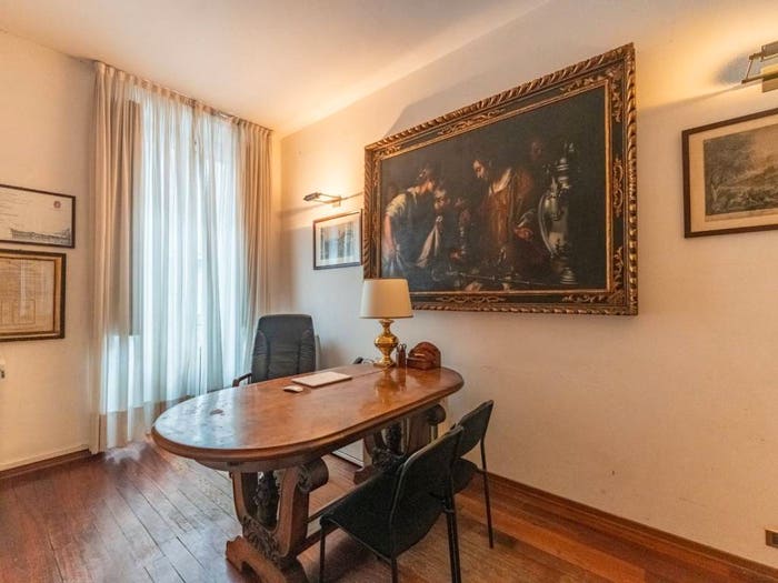 Appartamento con 5 locali in vendita in Via Carlo Pisacane, Indipendenza, Milano