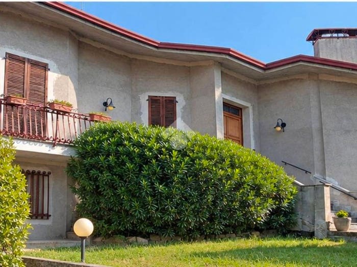 Appartamento con 5 locali in vendita in via Europa Unita, Isorella