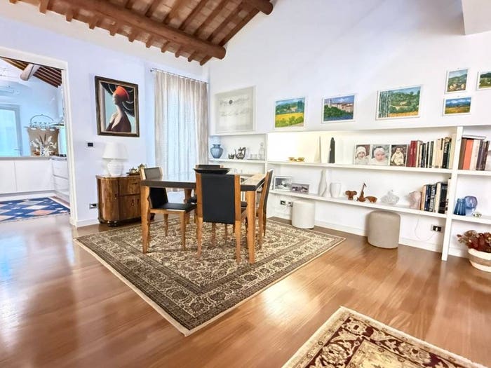 Appartamento trilocale in vendita in via Savonarola, Savonarola Ponte Molino, Padova
