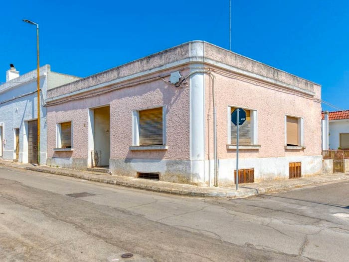 Casa con 5 locali in vendita in Via Aquila, PresicceAcquarica