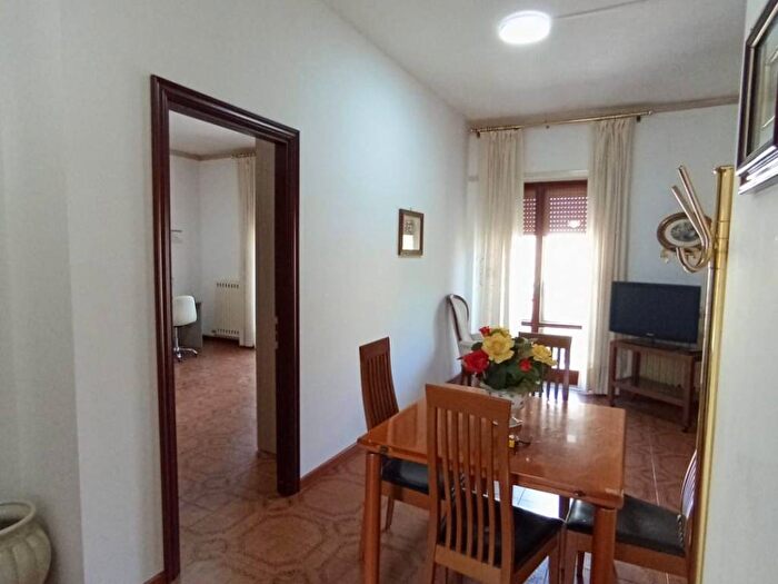 Appartamento con 5 locali in vendita in Via Ferrarecce, Lincoln, Caserta