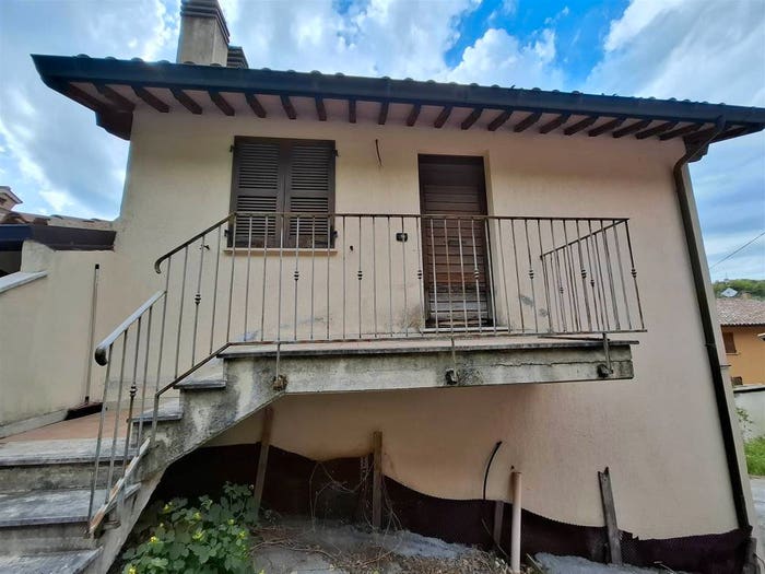 Casa trilocale in vendita in Nocera Umbra