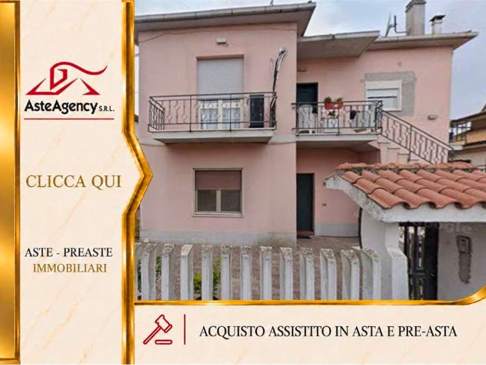 Appartamento quadrilocale in vendita in Via Savonarola, Villa Carmine, Montesilvano