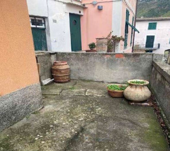 Casa con 6 locali in vendita in Via Solferino Frazione Di Corniglia, Corniglia, Vernazza
