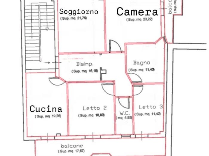 Appartamento quadrilocale in vendita in Via Edmondo De Amicis, Centro, Macerata Campania