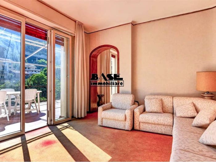 Appartamento con 5 locali in vendita in Via Bellinzona, Nino Bixio, Como